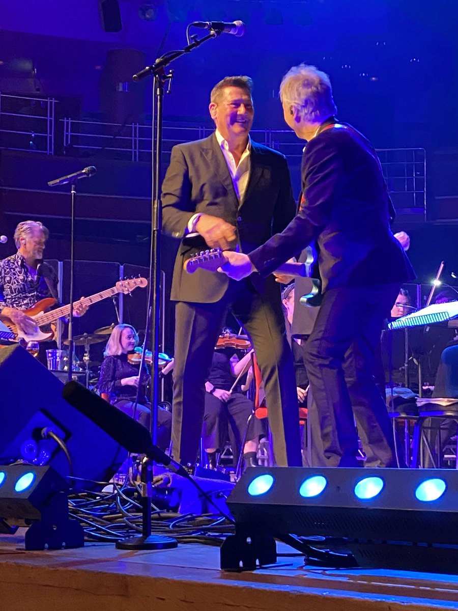 Jo Walker/Jo Tonks tweet media