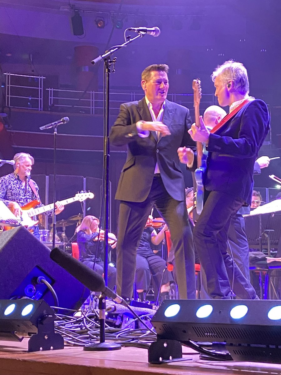 Jo Walker/Jo Tonks tweet media