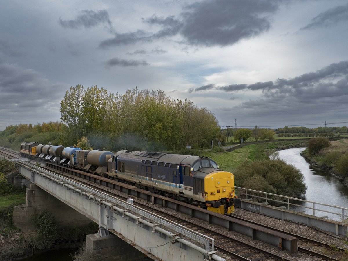 Concrete Bob looking a bit mucky on the RHTT circuit. Seen here crossing the River Don at Thorpe Marsh 19/10/22