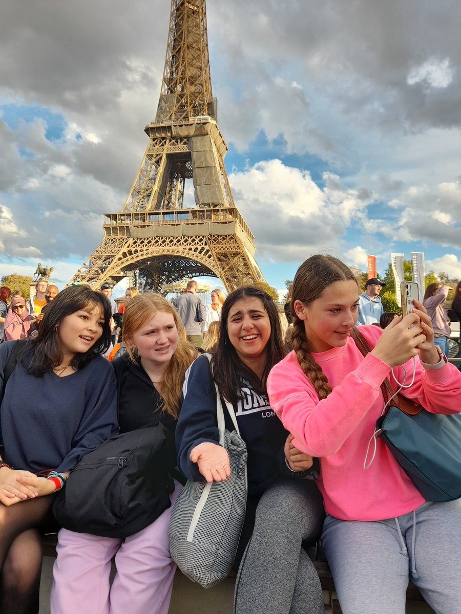 CCSeniorTrips's tweet photo. More scenes #CCMFL #CCFrench https://t.co/NNHty8rgl4