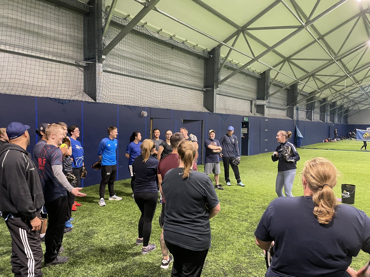 Coventry Blitz Softball 🥎 tweet media