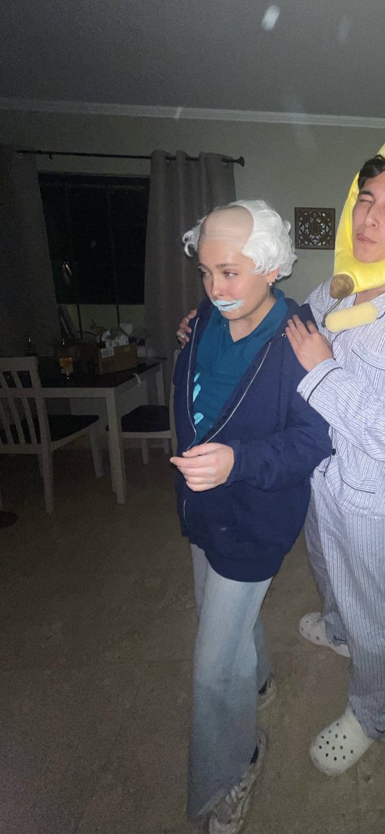 notsosombersar's tweet photo. Halloween is the one night a year when a girl can dress like a total slut and no other girls can say anything about it https://t.co/Rq8Lzs7hXv