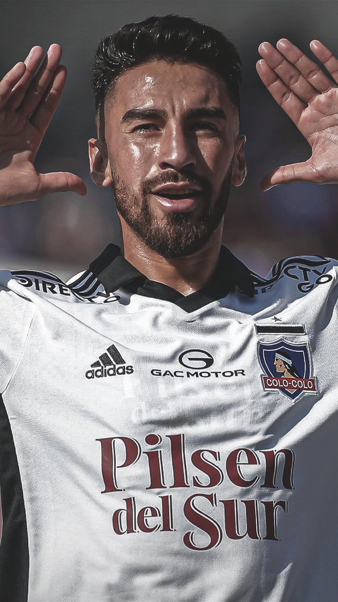 anorrego's tweet photo. 33 #VamosColoColo https://t.co/JKYCoU6LZN