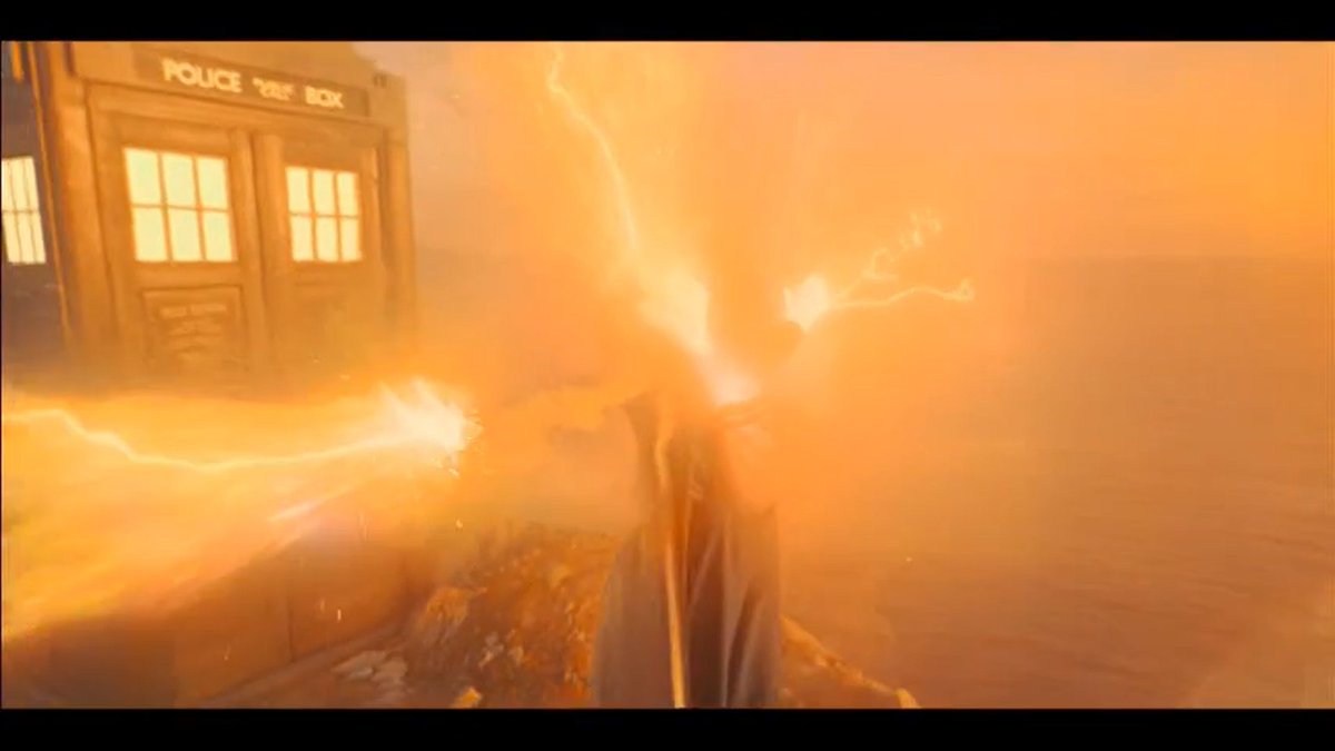 TopNotchVini's tweet photo. GOODBYE, JODIE WHITTAKER! THE BEST DOCTOR IS HERE AGAIN! WELCOME BACK DAVID TENNANT!

#DoctorWho | #ThePowerOfTheDoctor https://t.co/a4Opfn9Wqm
