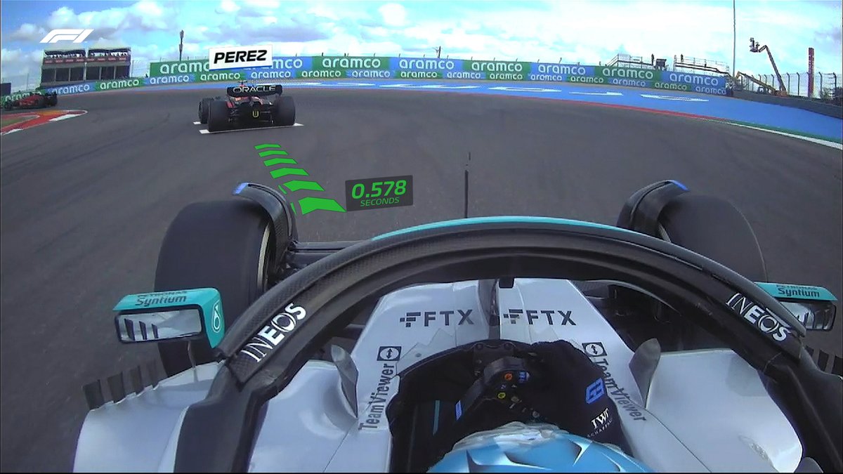 formula-1-on-twitter-lap-33-56-now-russell-moves-into-striking