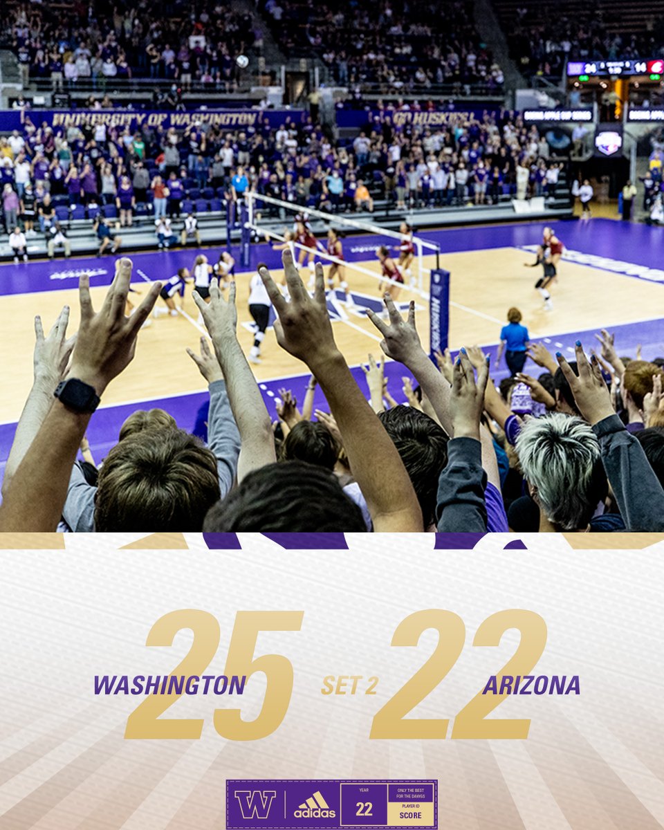 One set away. Huskies hit a stellar .424 in the second. 🔥 #PointHuskies