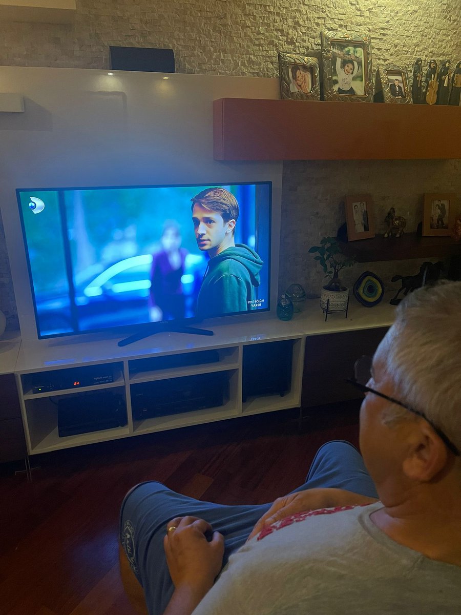 yargidizi's tweet photo. Herkes için günlerden #Yargı!  

#YargıİzlerkenBen 
@pasamsin 
@hadanyal 
@pnarcglrgnctrk 
@sametkaankuyucu 
@kanald
@ayyapim https://t.co/YB6WuJEoHX