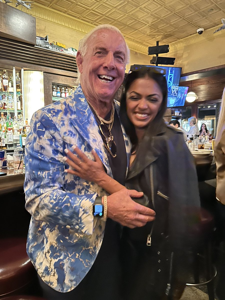 titiksha tweet media