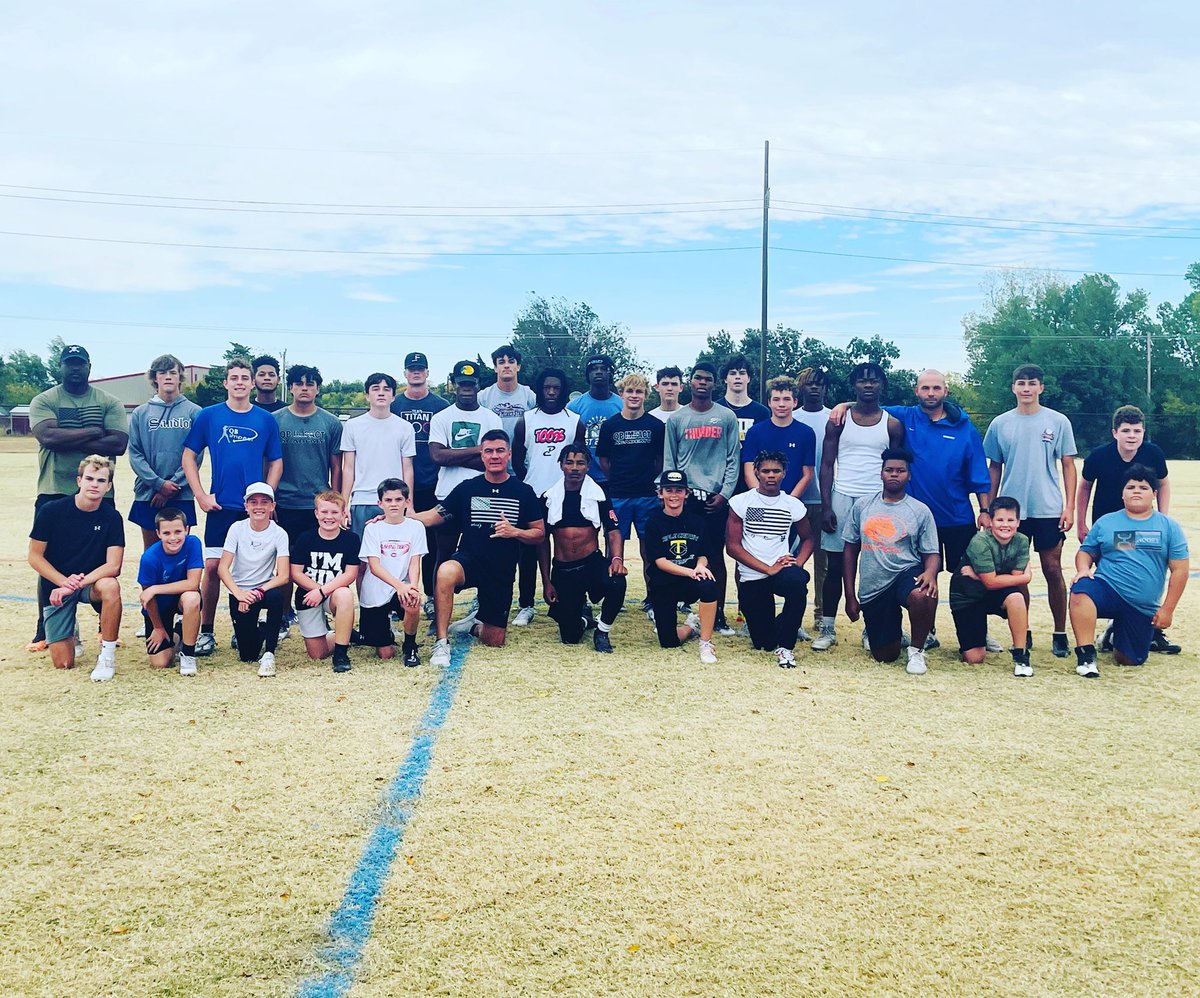 Sunday QB IMPACT ACADEMY #WORK Day!! #QBi 

Emphasis: Balance | Base | Feet
Concept: Smash
Routes: Corner | Hitch | Deep Out
Discussion:  “Have the courage to control your own conditions!”
~ <a href="/CoachGeorge5/">Tom George</a>