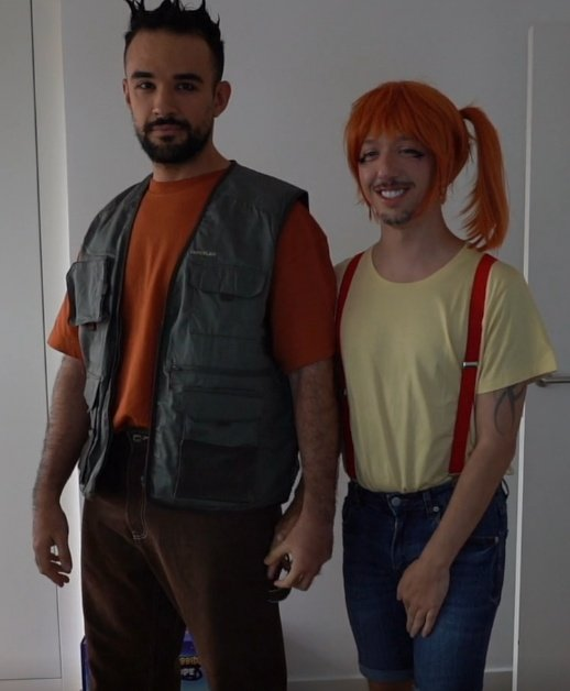 Cariño ve a jugar con tus primos

los primos: