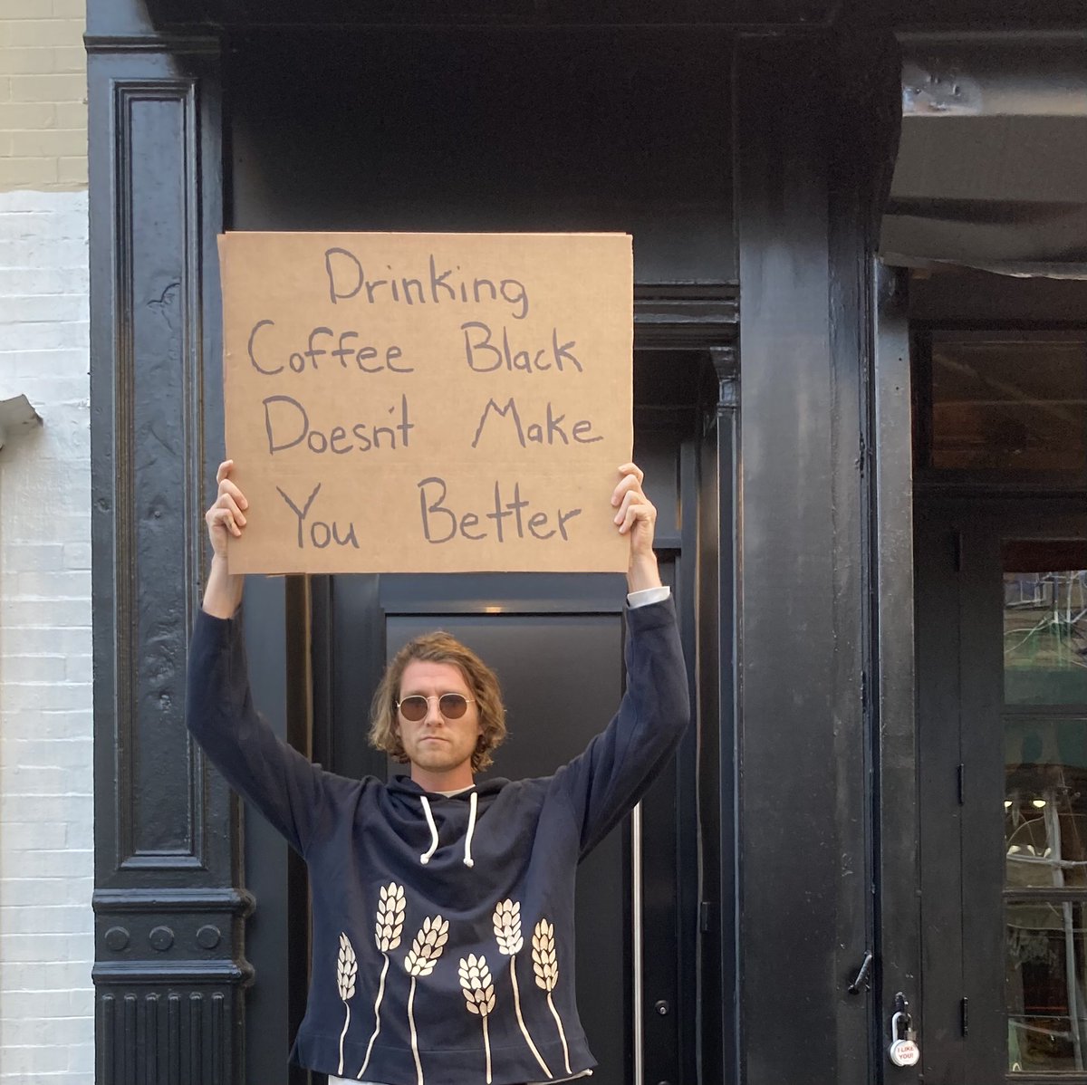 seth (@dudewithsign) on Twitter photo 