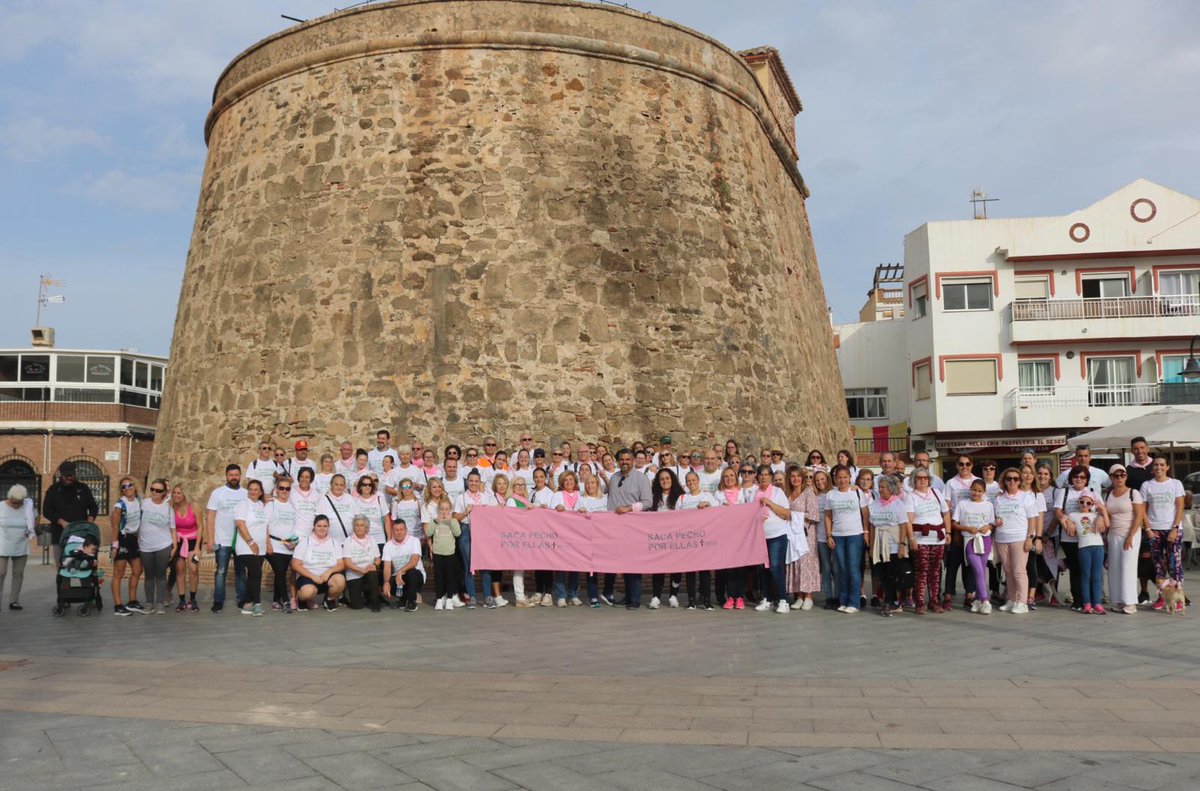 joselemijas's tweet photo. 🚶‍♀️🚶 Nueva edición de la Marcha solidaria por la senda litoral organizada por la Asociación Española Contra el Cáncer  

Un año más, decenas de mijeños y mijeñas han #SacaPechoPorEllas 💪 https://t.co/3WyejnOe25