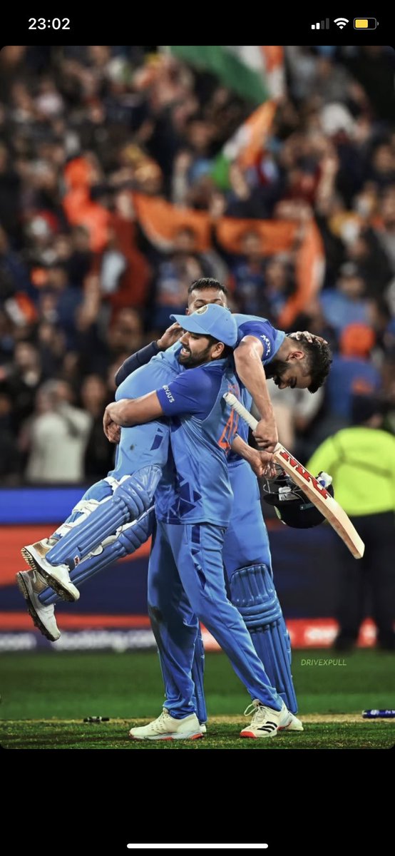 prasan_03's tweet photo. To the 1Billion ppl,Before writing him off,Consult a therapist! NEVER EVER. This knock is on their faces!     

G.O.A.T❤️🔥 https://t.co/ZMaYrFGcVl