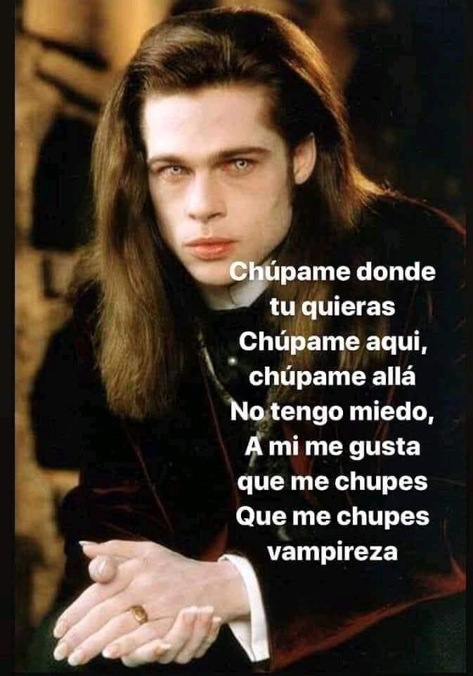 Akaereo's tweet photo. Poesía #Vampireza https://t.co/4HMb9Bv2oE