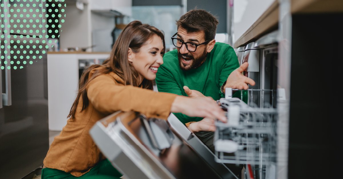 CajaRuralAragon's tweet photo. En el Blog #Jovenin te enseñamos  qué significan las etiquetas de tus electrodomésticos, por qué te ayudan a tener una mayor eficiencia energética 🔌 en casa y qué puedes hacer para mejorar tu ahorro desde ya

Let’s go!

+ info https://t.co/bj4Qsb3U5D https://t.co/VCNOUwUwZq