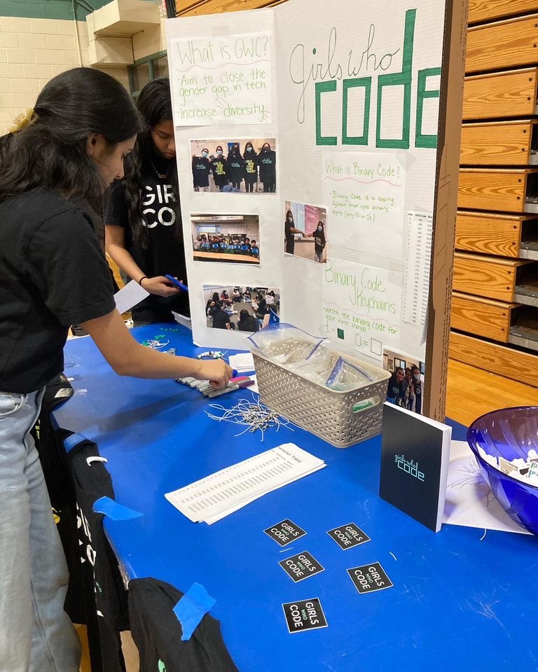 Girls Who Code NHS tweet media
