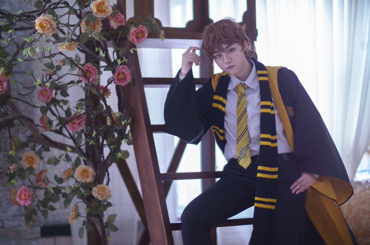 mizukichan_2525's tweet photo. #harrypotterart #HarryPotterMagicAwakened 
#Hufflepuff
#NewtScamander 
#Scamander 
#ハリーポッター https://t.co/Ao9BbWdjMQ