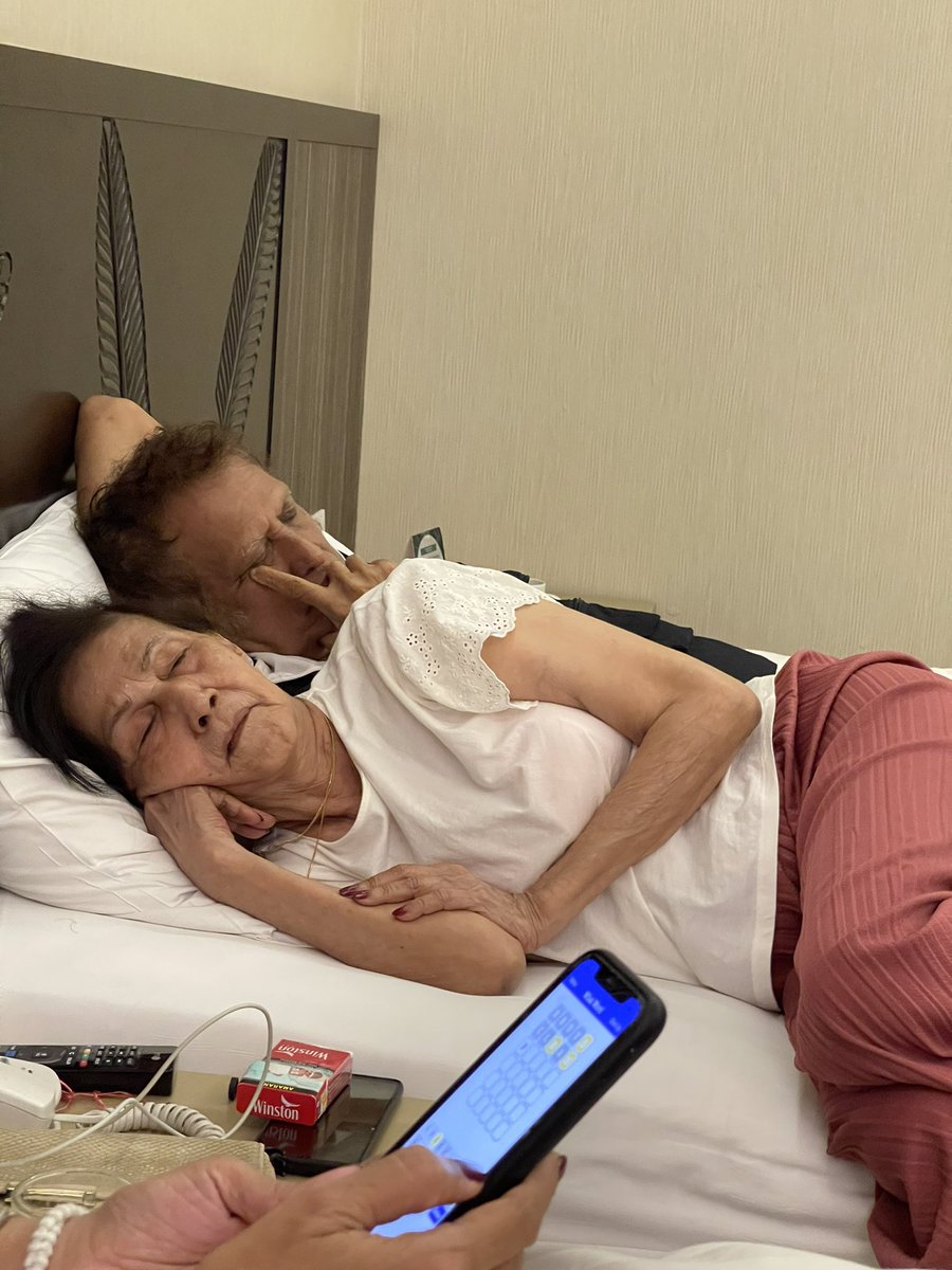 natashagideon's tweet photo. My teladan : my grandparents who still cuddle, dance together, kiss each other lepas nenek I mandi. Nak apa semua atuk I buatkan. Satu lagi perangai diorang, tidur atas katil berhimpit sebab tak boleh too far 😂

Picture taken a few hours ago and them dancing semalam. https://t.co/r8rd3Jkvoa
