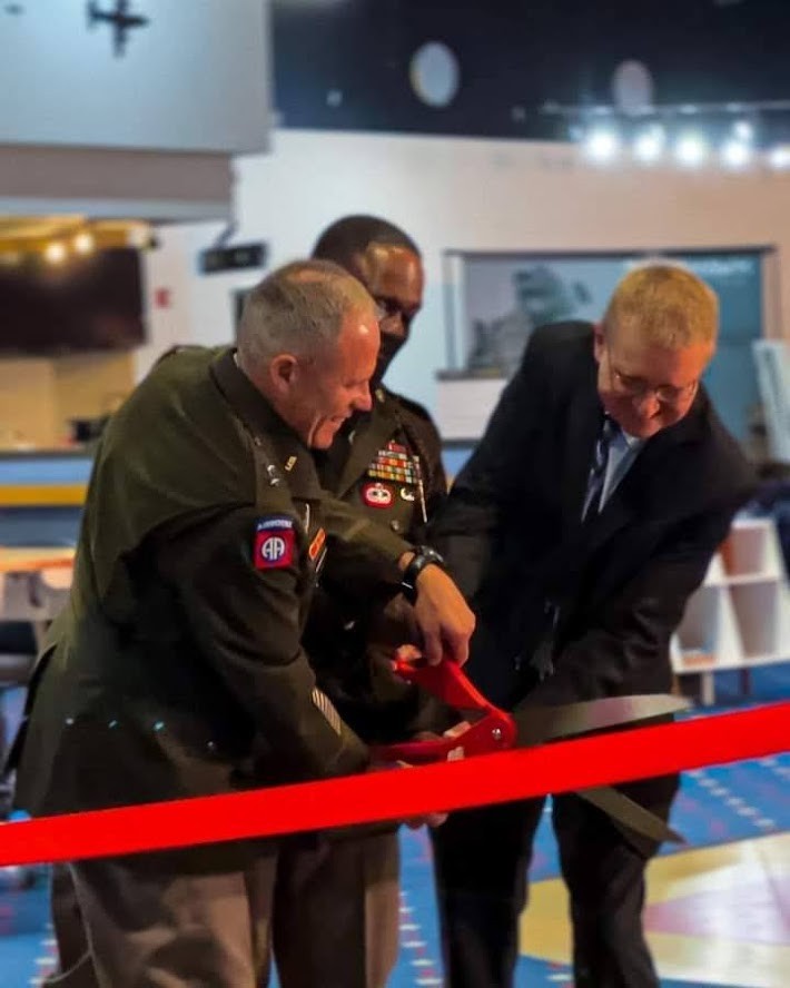 The @82ndABNDiv Celebrates Grand Opening of Airborne Innovation Lab! Read more ➡️ spr.ly/6010MYpAE