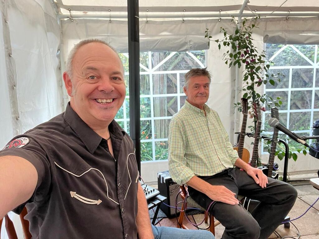 SonsoftheDelta's tweet photo. Here at the Red Lion Inn Stiffords Bridge, ready for our 5pm start. They have a pop up taco stand today, so what are you waiting for!?!!  #bluesharp #ukblues #ukamericana https://t.co/kHff7PSPqs