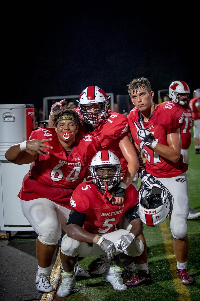 Natwan_Webster's tweet photo. https://t.co/u0PUYRNJ74  < senior regular season highlights!!! https://t.co/55ME9pI0qG