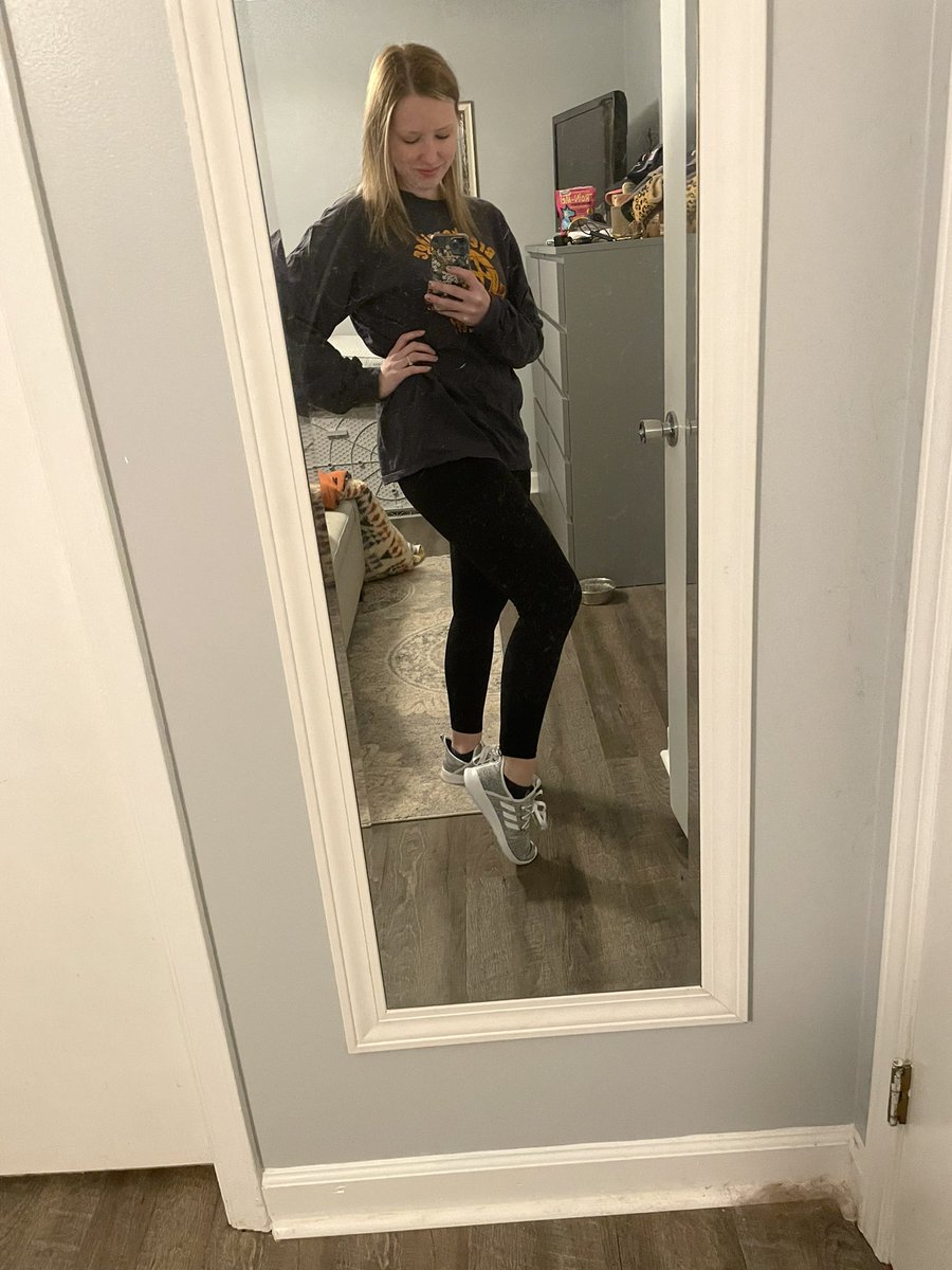 thedailykaily's tweet photo. Todayโs #costcofind were these womenโs cloud form adidas for $26.99 https://t.co/gYBrCQMeB1