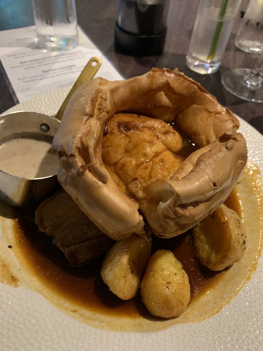 555ESC's tweet photo. I know I’m in Yorkshire when I get a gin without ice, unlimited gravy instead of unlimited Prosecco, and a Yorkshire pudding the size of my head! https://t.co/h64ehzgkR9