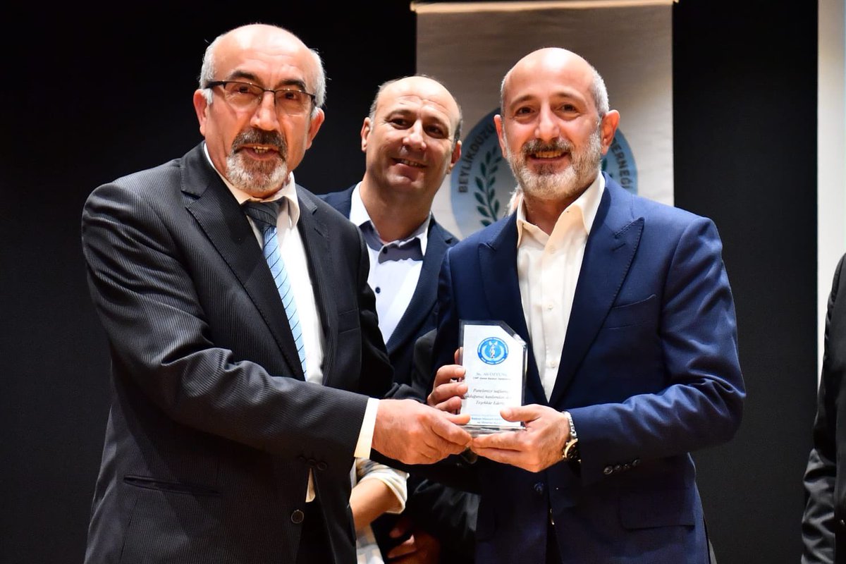 Ali_Oztunc's tweet photo. Bugün istanbul Beylikdüzü Sosyal Demokrasi Derneği’nin düzenlediğiÇevre ve Tarım Politikalarına Sosyal Demokrasinin Bakışı” paneline katıldık. Emeği geçen herkese çok teşekkür ederim… https://t.co/ZPuM3uSRa9