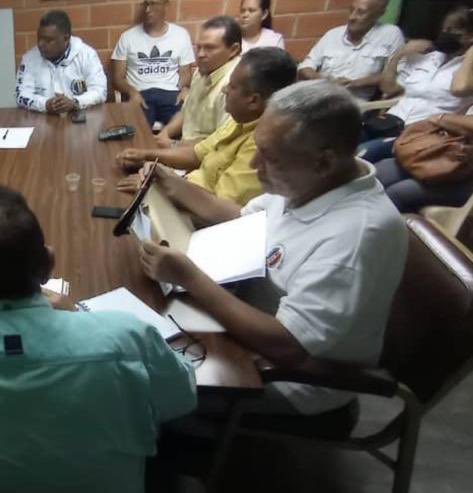 Con presencia del CES y CEM de #Cojedes, designamos a los compañeros; José Luis Fernández, Secretario General y a Ángel Velásquez, Secretario de Organización, para continuar trabajando bajo la dirección de <a href="/adbernabe/">Bernabé Gutiérrez</a> en el fortalecimiento del partido. #ADCaminaConBernabé
