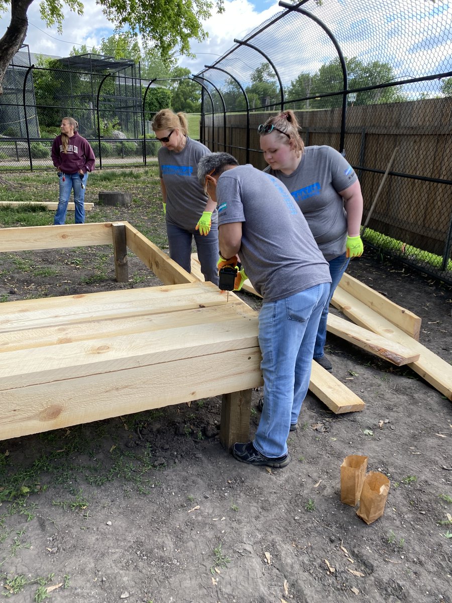 Over 425 Doosan Bobcat employees dedicated their time and talents volunteering hundreds of combined hours during this year's Doosan Days of Community Service. 

We 🧡 our employees! #IAmBobcat