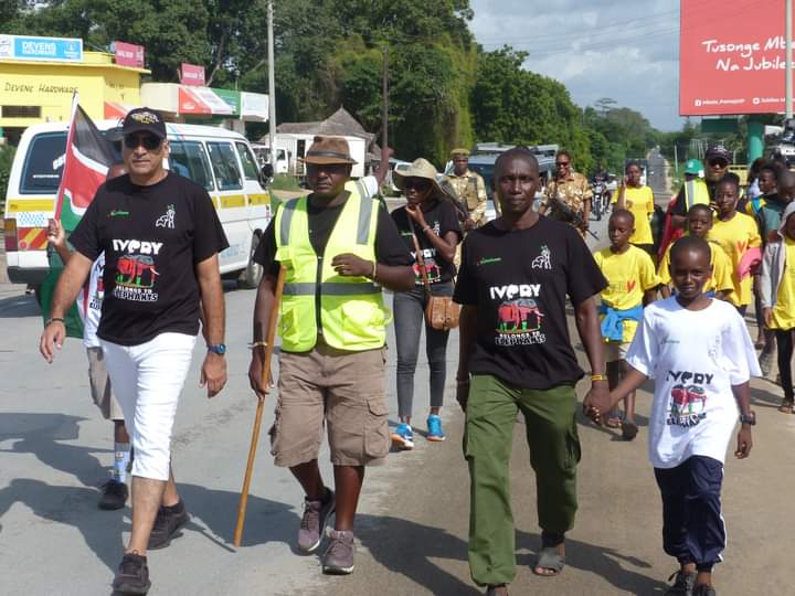 NyamuJim's tweet photo. warming up for Voi, Taru, Samburu , Kinango, Shimba Hills , Diani , Msabweni to Lunga Lunga  end of the year Elephant walk .

This walk will take atlest 20 days covering approximately 345km .  #Elephants @TotalEnergies 
#IvoryBelongsToElephants @vivoenergykenya https://t.co/jJ98IVxnUk