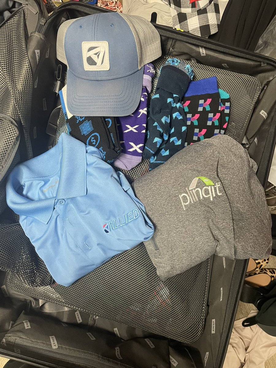 feeincomeguy's tweet photo. With a big week of travel on the calendar @AccessSoftek conference and @money2020 it was the perfect time to pack some of my favorite FinTech swag. @plinqit @klarivis @NymbusCore @AlliedPayment @DataCenterInc and of course @AlliedPayment. Even a pair of vintage Kony socks. https://t.co/03vS3PZvhj