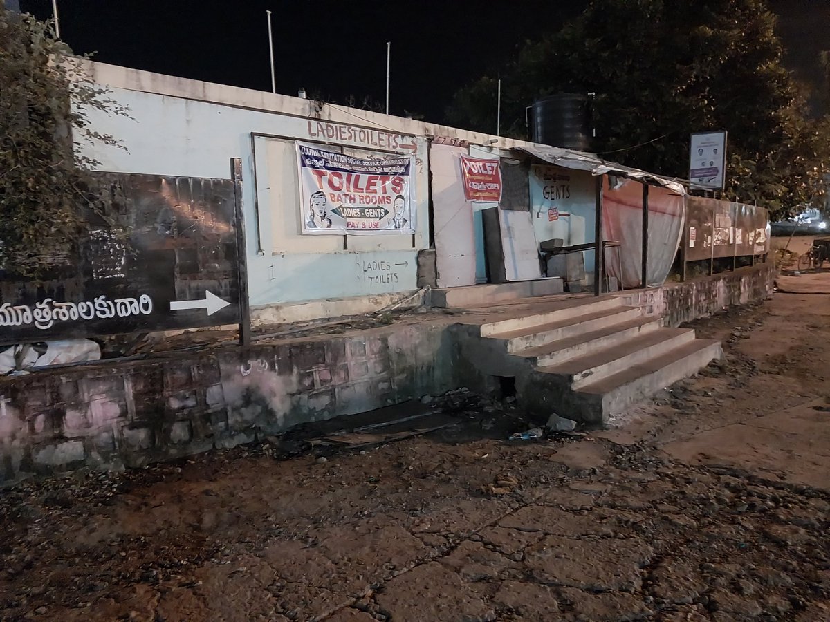 Venkatesh Narayandas tweet media