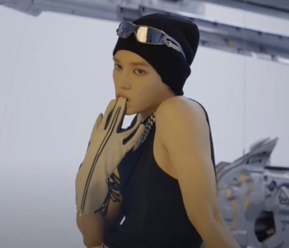 ดูไว้ตัวแม่เค้าโพสกันยังไง