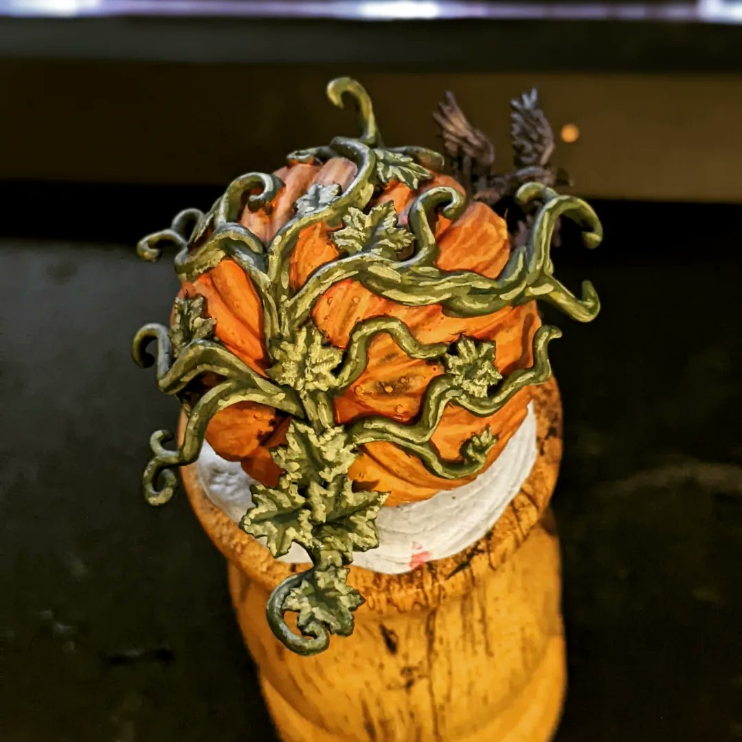 Mister Pumpkin's backpack is completed, so it's time to work on the scarecrow. It's been a blast painting another model from <a href="/LegendsofSignum/">Legends of Signum</a>