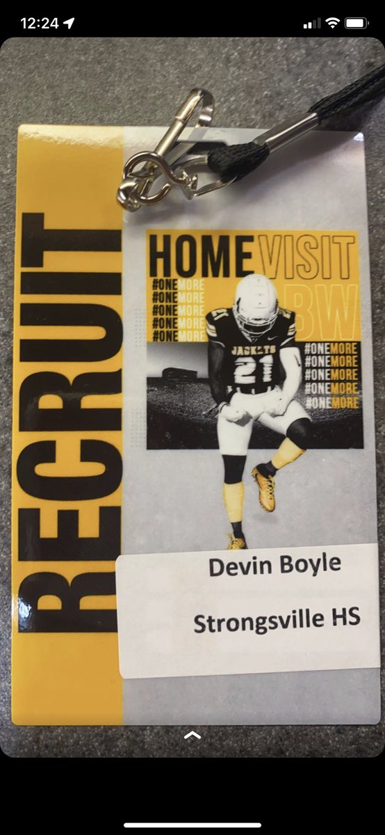 DevinBoyle19's tweet photo. Had a great experience at the @BWYJFootball game yesterday thank you @CoachHilvert and @CoachCully_BWYJ for the invite, also very blessed to receive my first official roster spot offer! https://t.co/PyPmI5jvOm