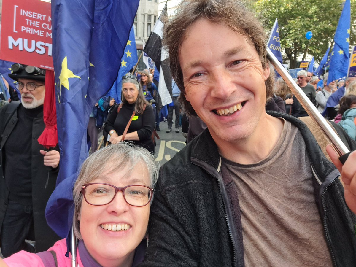 RiggieTheBat's tweet photo. @MarchForRejoin Had a great day. Beats shouting at the telly. 🤣 https://t.co/D3pUUgkoW9
