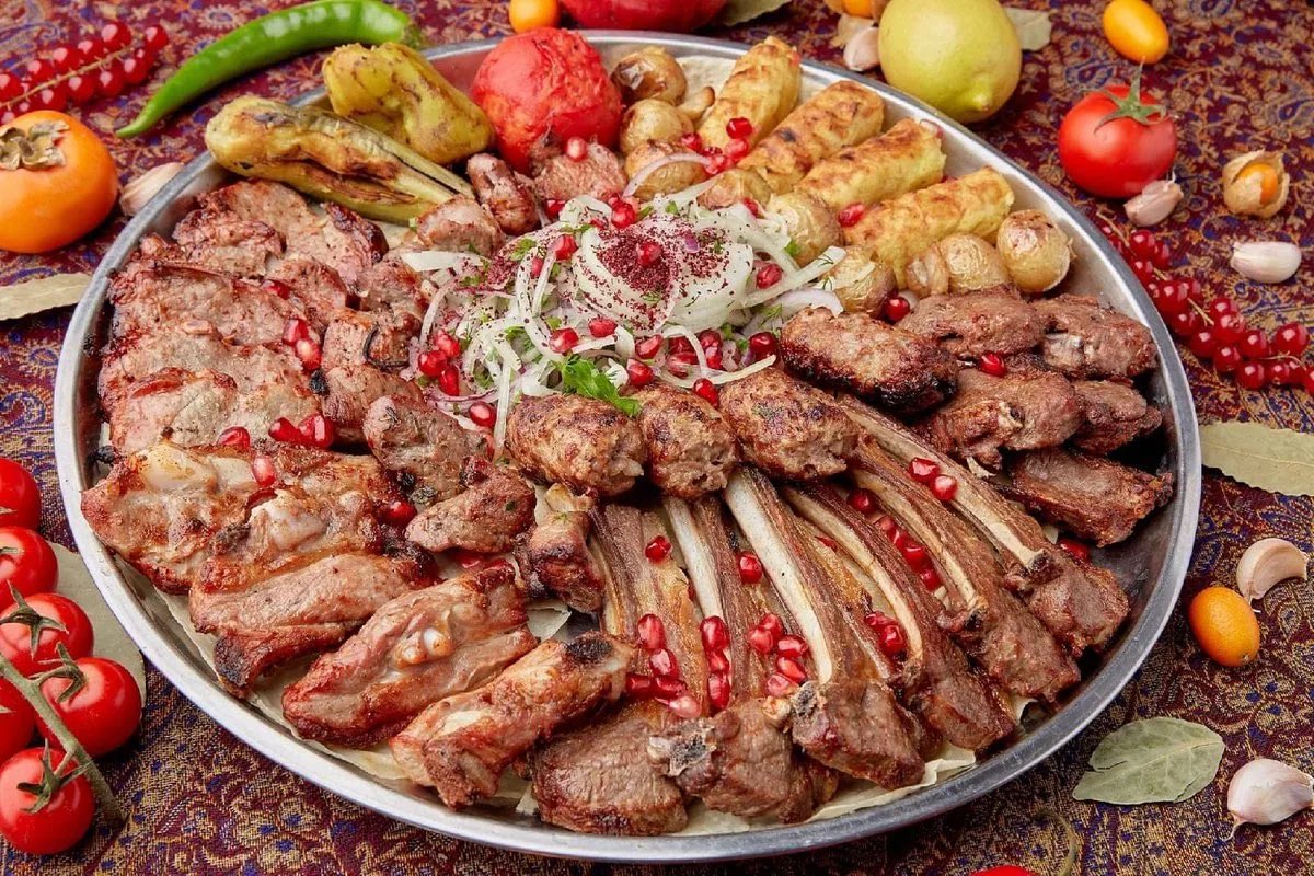 TravelNamigoglu's tweet photo. Located in the north-east of #Azerbaijan, #Guba is a great place to experience the #Caucasus Mountains. In the city itself you can discover some intriguing #culinary secrets while in the surrounding villages local women weave some of the finest carpets in the Caucasus. #travel https://t.co/egRvPs1QH2