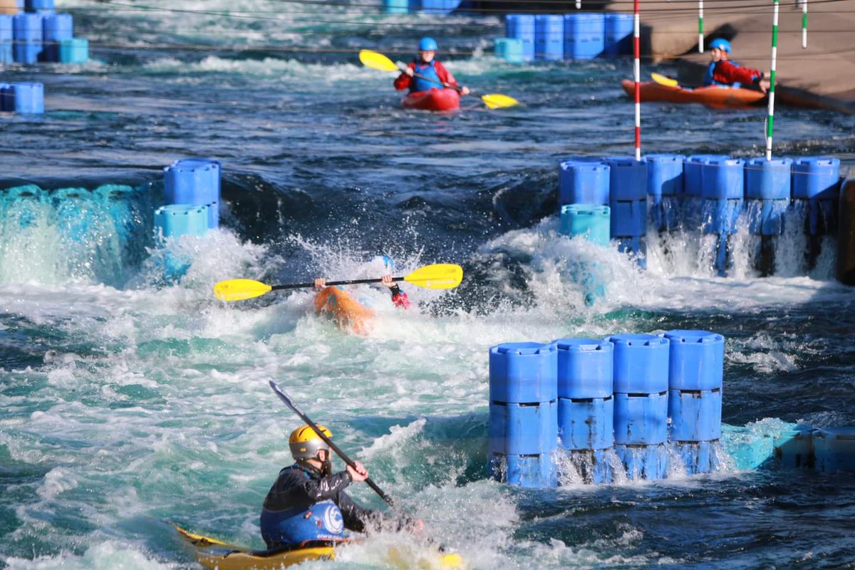 Chris Bimson tweet media