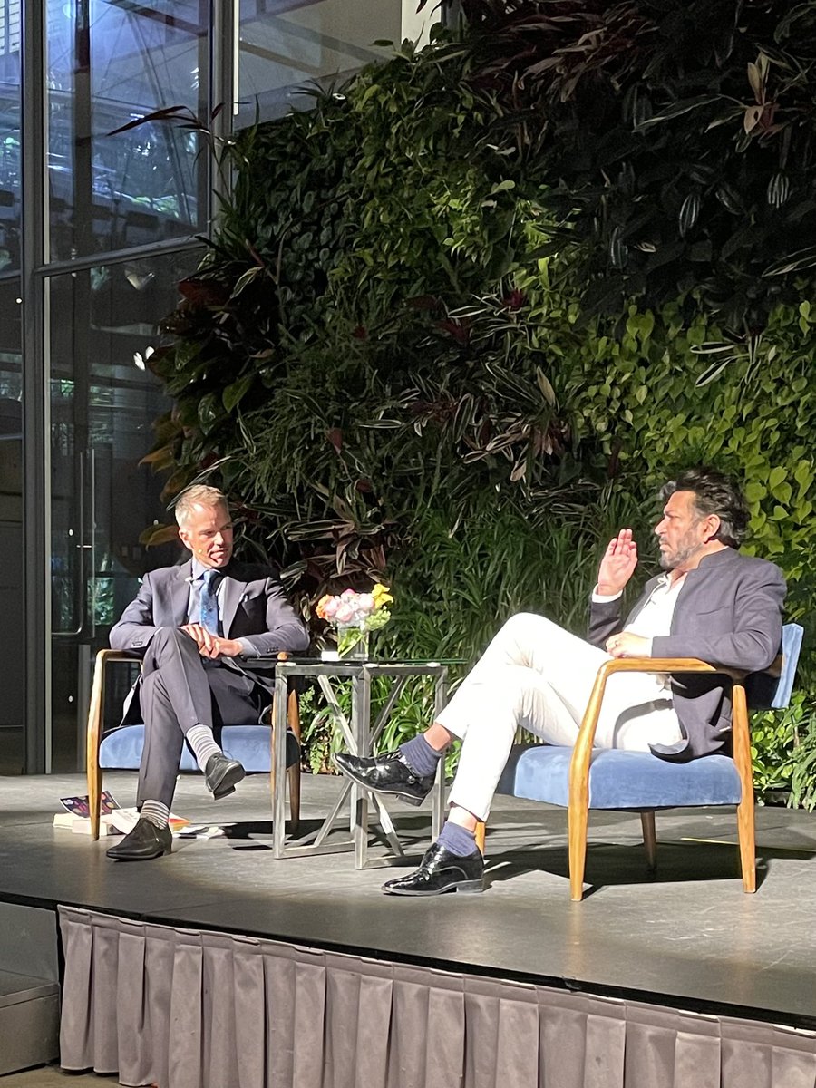 chris waugh (@_waugh) on Twitter photo Thank you for the inspiring conversation last night <a href="/DrSidMukherjee/">Siddhartha Mukherjee</a>. The Song Of The Cell will accelerate the transformation of healthcare and our approach to disease and prevention. <a href="/SutterHealth/">Sutter Health</a> <a href="/calacademy/">California Academy of Sciences</a> <a href="/CPMCinSF/">CaliforniaPacificMed</a> Thank you for the inspiring conversation last night <a href="/DrSidMukherjee/">Siddhartha Mukherjee</a>. The Song Of The Cell will accelerate the transformation of healthcare and our approach to disease and prevention. <a href="/SutterHealth/">Sutter Health</a> <a href="/calacademy/">California Academy of Sciences</a> <a href="/CPMCinSF/">CaliforniaPacificMed</a>