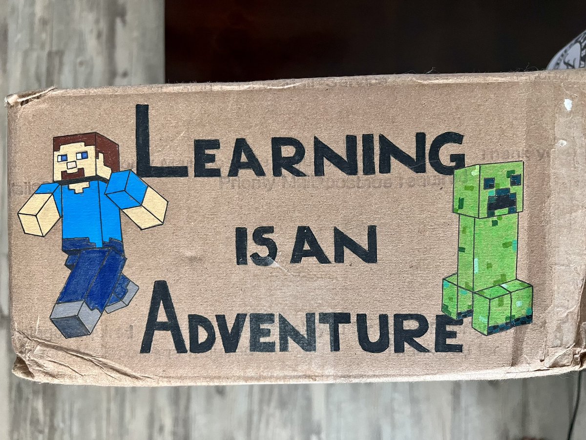 DMPerry_Artist's tweet image. My friend @Alysathena ‘s daughter is as talented as her Mom. She drew these great drawings for William.