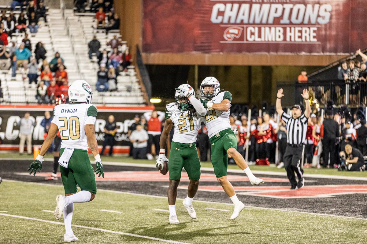 UAB defense continues to ball out.

National Rankings:
2nd - Pass Efficiency Defense (98.50)
8th - Pass yards allowed (169.3)
18th - Scoring Defense (17.7)
21st - Total Defense (323.9)

All stats lead Conference USA.

#WinAsOne