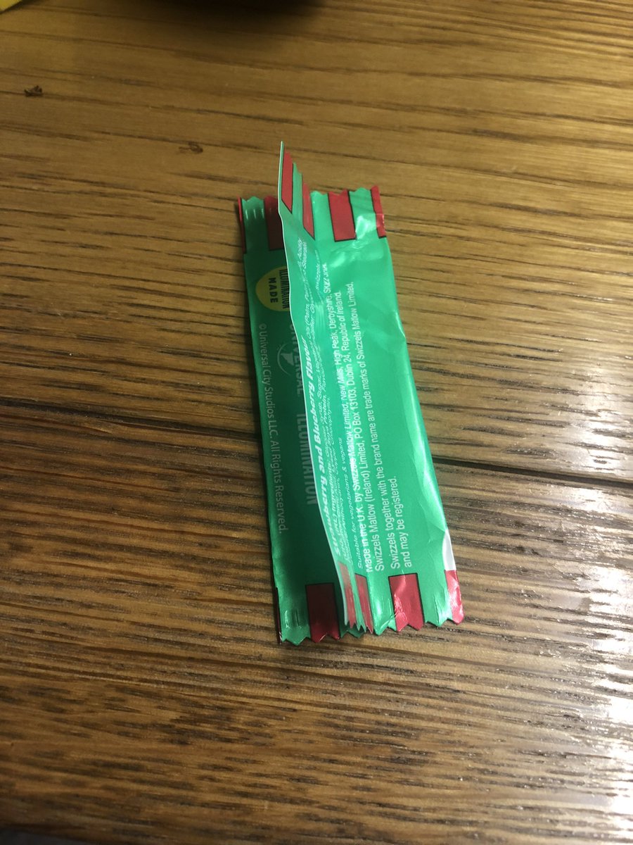JessLottyPotter's tweet photo. @SwizzelsMatlow imagine my heartbreak at finding my last chew to be completely sealed but empty 💔😭#worstweekever https://t.co/AblSnPyahm