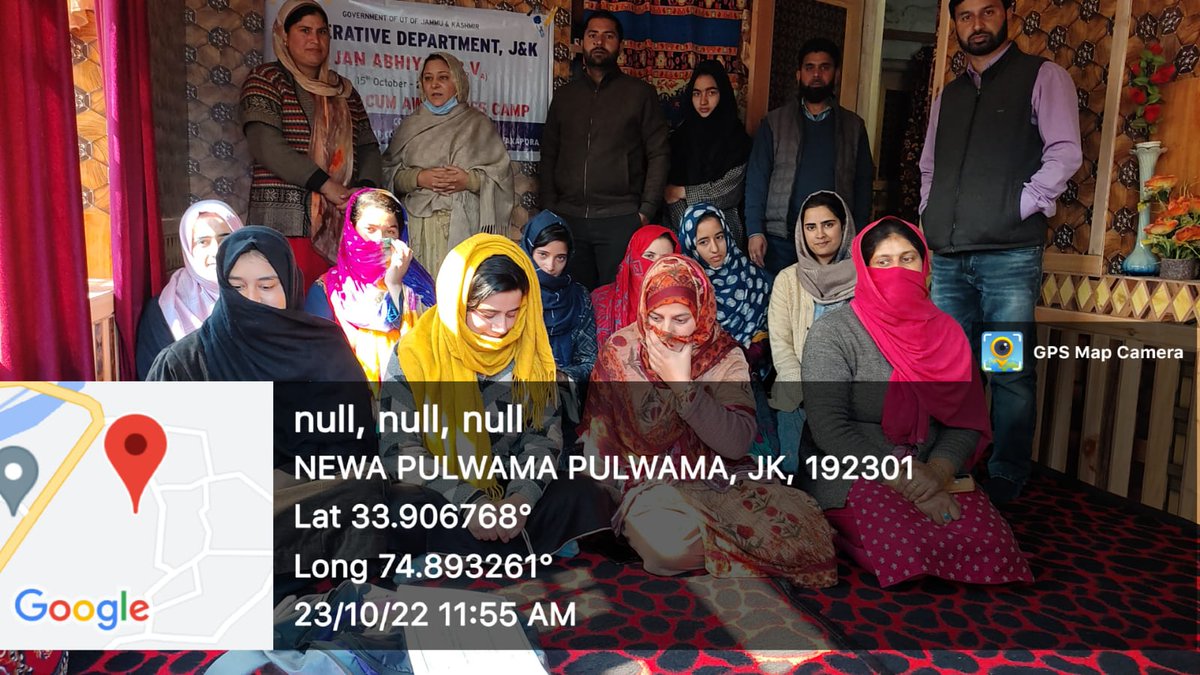 drpul4's tweet photo. Diligently and empathetically imbibing spirit of cooperation among people at halqa/block/district level via trainings and awareness camps (Coop Dept Pulwama 23/10/22) #cooperativeisamovement #JanAbhiyanJK #B2V4 @MudgalYasha @shafqatiqbal_ @dcpulwama @adnannazir492 @DicPulwama https://t.co/fu8Bxm35vC