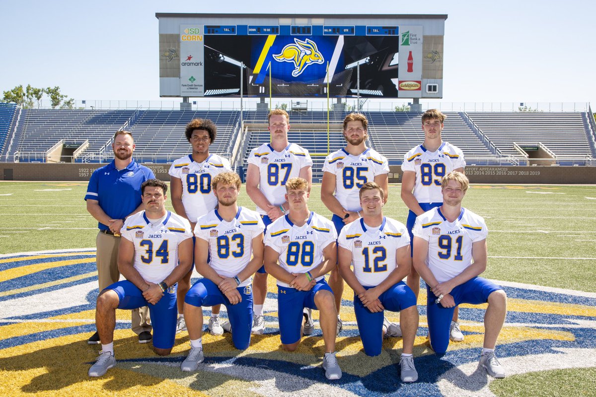 To all that celebrate, Happy National Tight Ends Day! #GoJacks🐰🏈