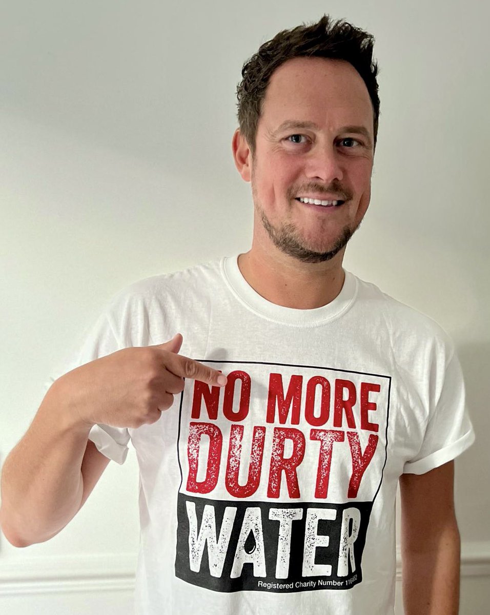 StephenMorganMP's tweet photo. The team at @N_M_D_W raise funds for clean water projects in areas of acute water poverty. Thanks to all local people and businesses who organised the ‘Durty Sunday Social’ along Albert Road today. Showed my support by popping along, oh and buying a T-shirt! https://t.co/pm6VStZcZj