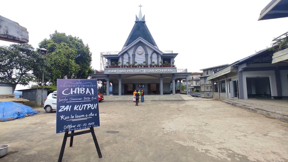 mizoraminsta's tweet photo. Lunglei Chanmari Pastor Bial te'n 'Zai Kutpui' Ramthar Presbyterian Kohhran Biak In-a an hmang lai.
#zaikutpui #lunglei #biakin #church #presbyterianchurch #presbyterian #christianity #christian #christianchurch #kristian #mizoramchurch #churchcomplex #mizoram #mizoraminsta https://t.co/WxeyfbTUfg