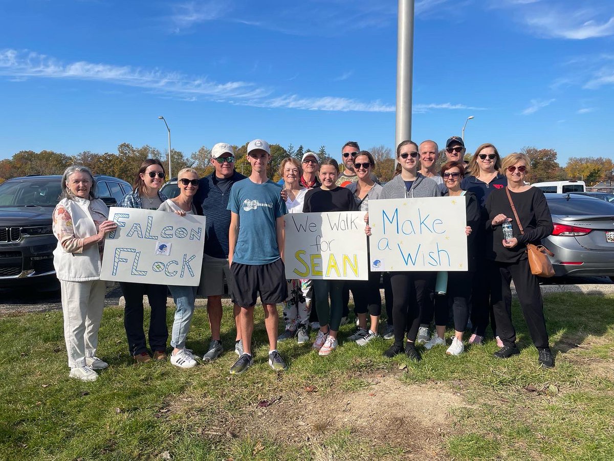 saacNDC's tweet photo. 3rd Annual Make a Wish Walk for Sean! I cannot express how amazing this went over, THANK YOU athletes for making a difference in someone life, it truly was a fantastic day! #makeawishwalk #walkforsean https://t.co/8FsfncX4te