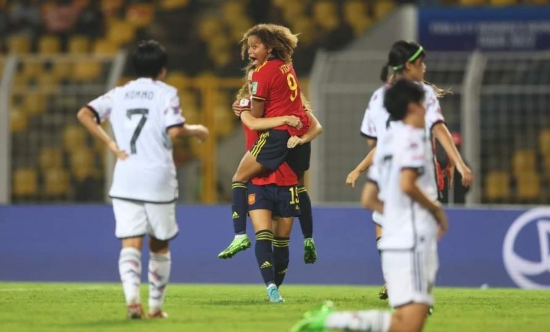 EverySpanish's tweet photo. Congratulations to the teams of #Colombia and #Spain that qualified to the Semifinals of the @FIFAWWC U-17!!! 

@FCFSeleccionCol @SEFutbol #soccer #futbol #femenino #women https://t.co/feFvjh541J