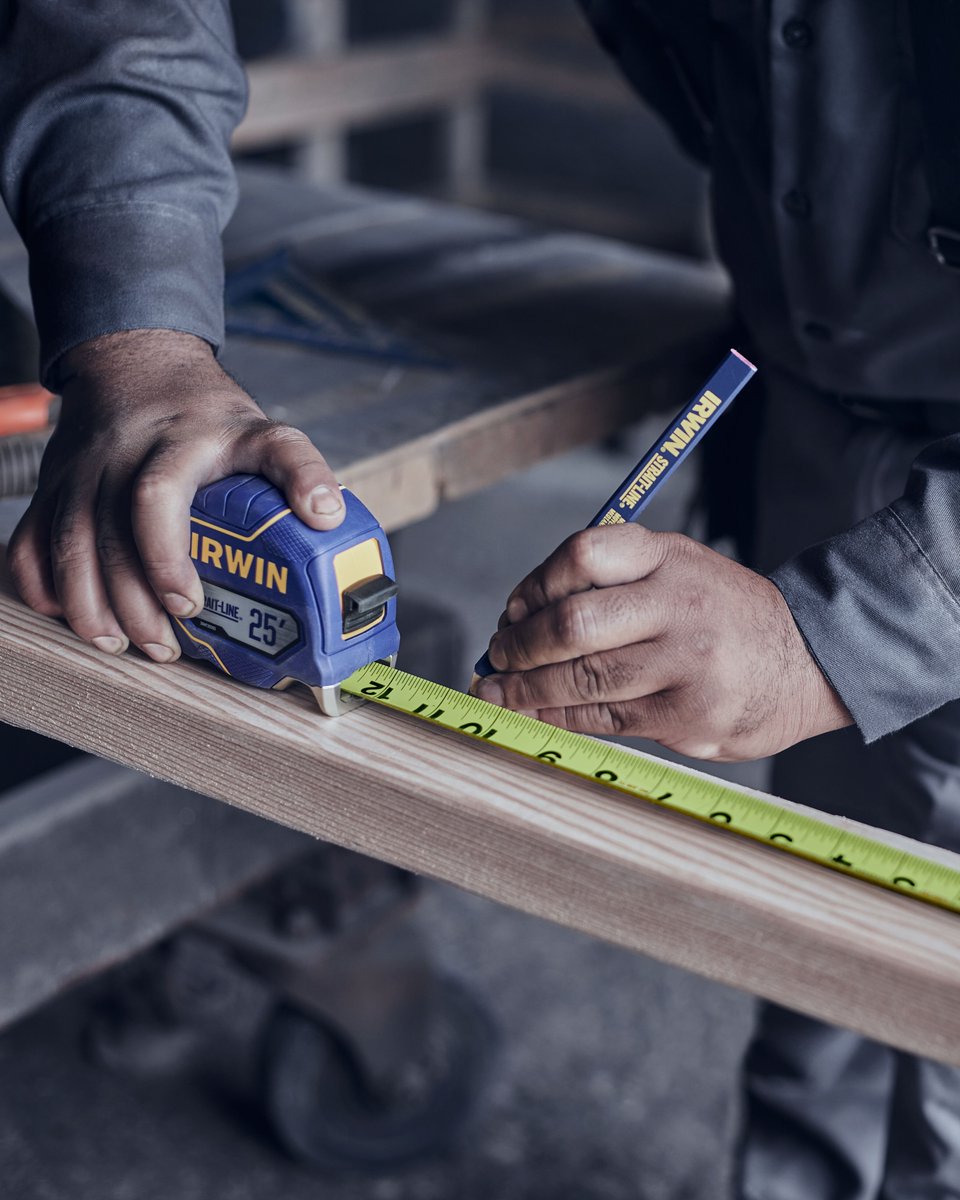 Measure with control. Our Strait-line® #TapeMeasure securely holds an edge from either side of the blade, thanks to a double-sided XL hook. Grab yours at <a href="/Lowes/">Lowe's</a> and other select retailers: low.es/3q821gc